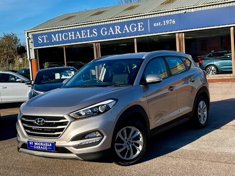 Hyundai TUCSON CRDI SE NAV BLUE DRIVE