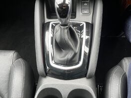 Nissan Qashqai DIG-T TEKNA DCT 47