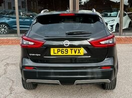 Nissan Qashqai DIG-T TEKNA DCT 6