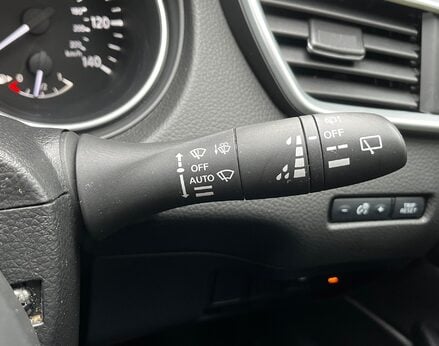 Nissan Qashqai DIG-T TEKNA DCT 52