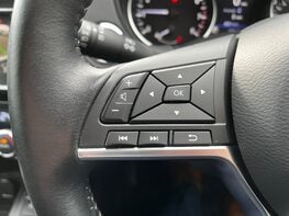 Nissan Qashqai DIG-T TEKNA DCT 49