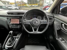 Nissan Qashqai DIG-T TEKNA DCT 19