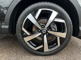 Nissan Qashqai DIG-T TEKNA DCT 16