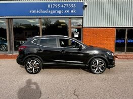 Nissan Qashqai DIG-T TEKNA DCT 10