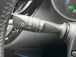 Toyota C-HR DESIGN 53