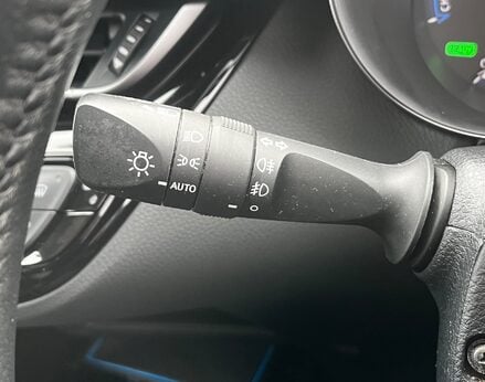 Toyota C-HR DESIGN 53