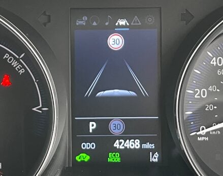 Toyota C-HR DESIGN 28