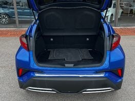 Toyota C-HR DESIGN 63