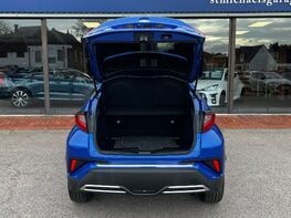 Toyota C-HR DESIGN 62