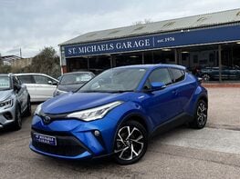 Toyota C-HR DESIGN 1