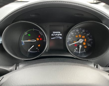 Toyota C-HR DESIGN 21