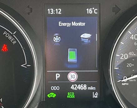 Toyota C-HR DESIGN 22