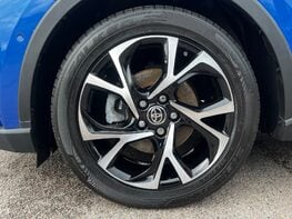 Toyota C-HR DESIGN 13