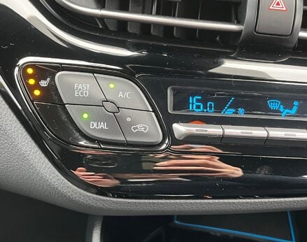 Toyota C-HR DESIGN 46