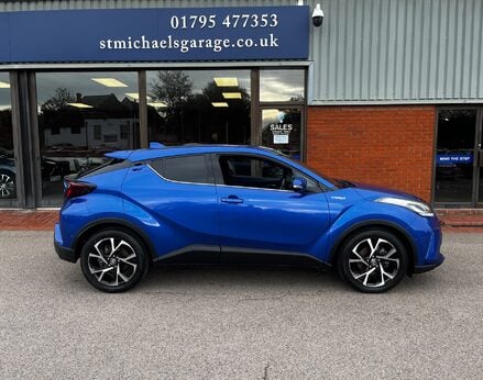 Toyota C-HR DESIGN 10