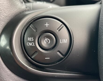 Mini Countryman COOPER 44