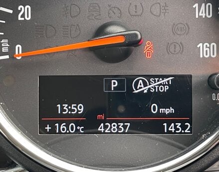 Mini Countryman COOPER 22