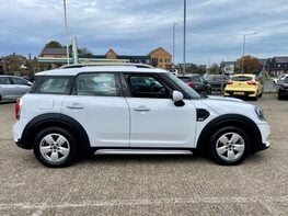 Mini Countryman COOPER 10