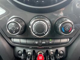 Mini Countryman COOPER 39