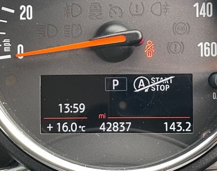 Mini Countryman COOPER 21