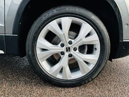 SEAT Ateca ECOTSI XPERIENCE DSG 14