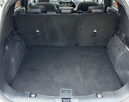 Ford Kuga ST-LINE X EDITION 69