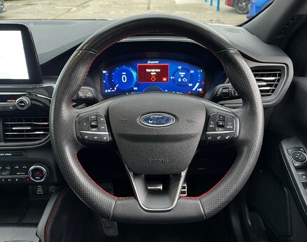 Ford Kuga ST-LINE X EDITION 20