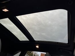 Ford Kuga ST-LINE X EDITION 75