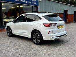 Ford Kuga ST-LINE X EDITION 9