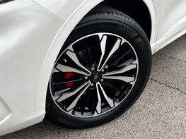 Ford Kuga ST-LINE X EDITION 3