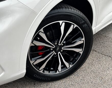 Ford Kuga ST-LINE X EDITION 3