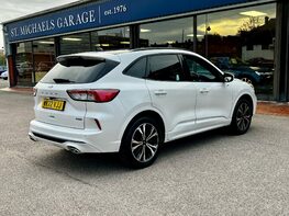 Ford Kuga ST-LINE X EDITION 8