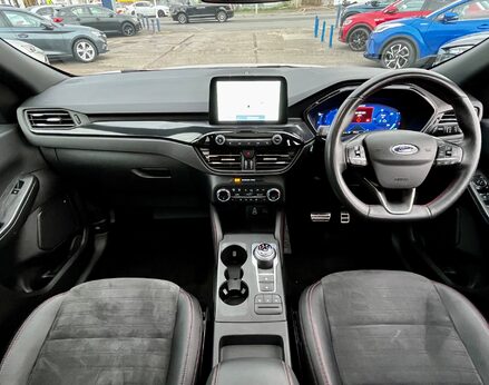 Ford Kuga ST-LINE X EDITION 2