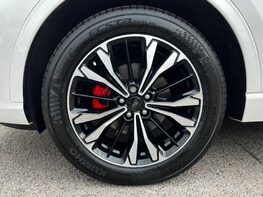 Ford Kuga ST-LINE X EDITION 13
