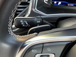 Volkswagen T-Roc R-LINE TDI EVO DSG 75