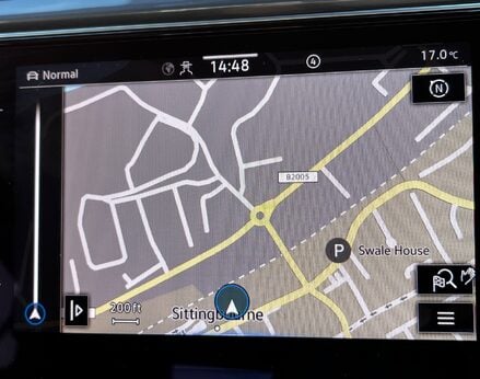 Volkswagen T-Roc R-LINE TDI EVO DSG 33