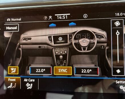 Volkswagen T-Roc R-LINE TDI EVO DSG 61