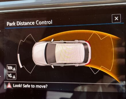 Volkswagen T-Roc R-LINE TDI EVO DSG 35