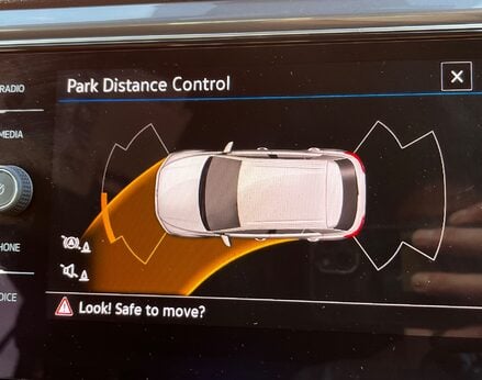 Volkswagen T-Roc R-LINE TDI EVO DSG 34