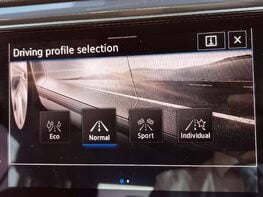 Volkswagen T-Roc R-LINE TDI EVO DSG 63