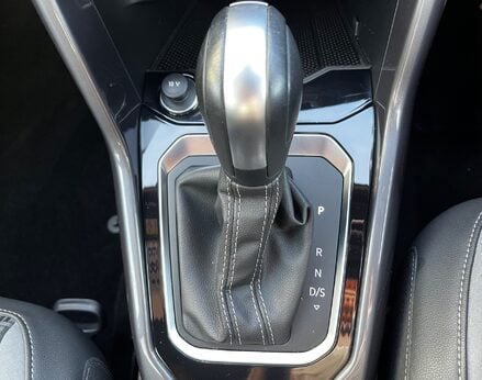 Volkswagen T-Roc R-LINE TDI EVO DSG 71