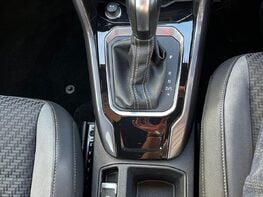 Volkswagen T-Roc R-LINE TDI EVO DSG 72