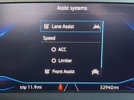 Volkswagen T-Roc R-LINE TDI EVO DSG 32