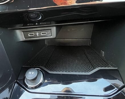 Volkswagen T-Roc R-LINE TDI EVO DSG 70