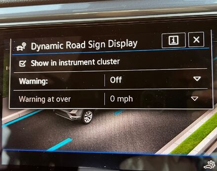 Volkswagen T-Roc R-LINE TDI EVO DSG 55