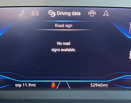 Volkswagen T-Roc R-LINE TDI EVO DSG 29