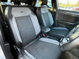 Volkswagen T-Roc R-LINE TDI EVO DSG 82