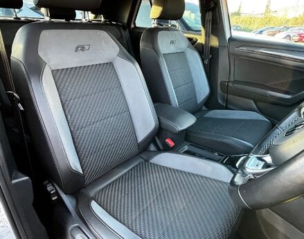 Volkswagen T-Roc R-LINE TDI EVO DSG 82