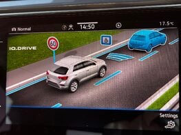 Volkswagen T-Roc R-LINE TDI EVO DSG 54