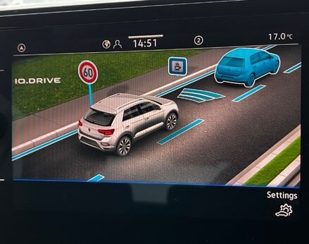 Volkswagen T-Roc MATCH TSI DSG 36